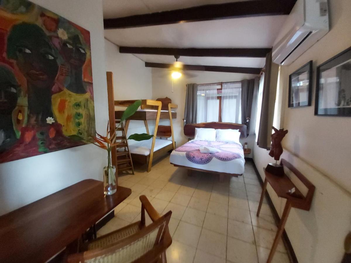 Hotel Casa Benjamin Linder Managua Exterior foto